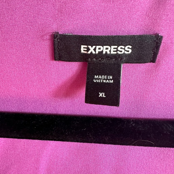 Express Top - Picture 3 of 3